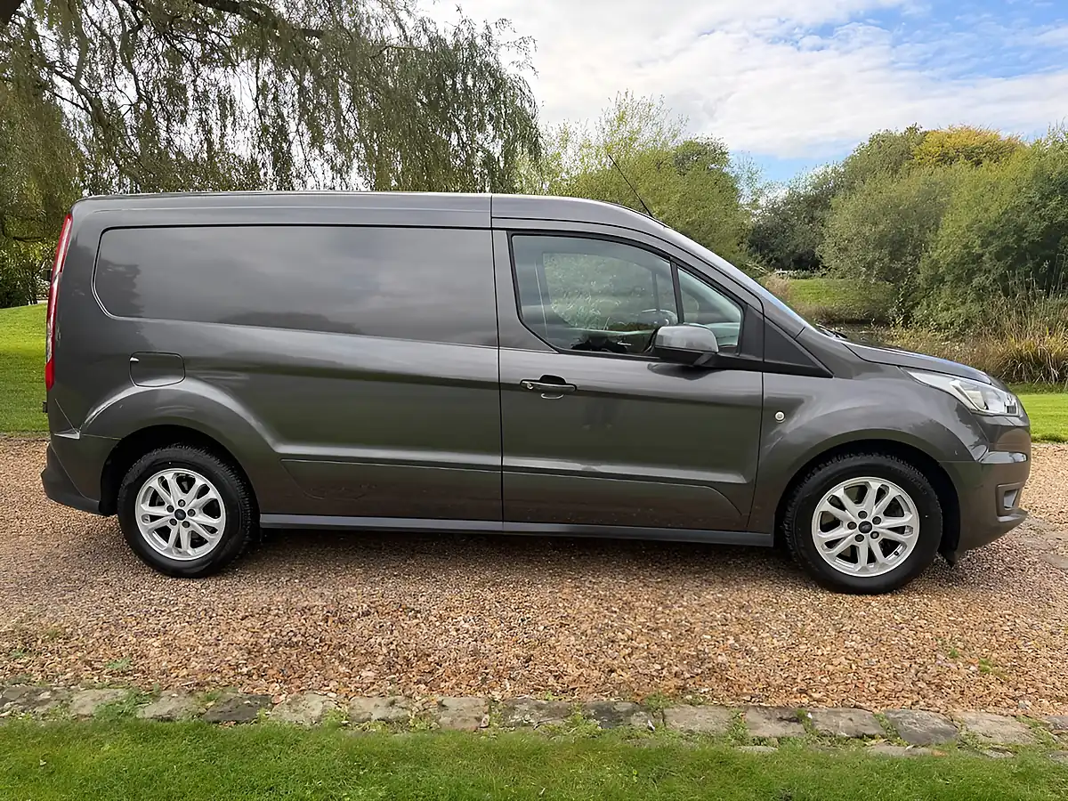 Used 2018 Ford Transit Connect Limited Grey - Interior and Exterior details 6