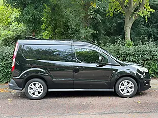 Used 2018 Ford Transit Connect Limited L1 H1 Black - Interior and Exterior details 4
