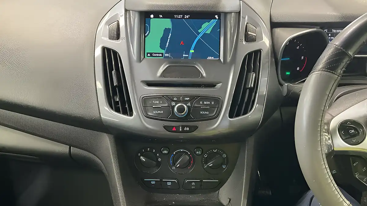Used 2018 Ford Transit Connect Limited Silver - Interior and Exterior details 12
