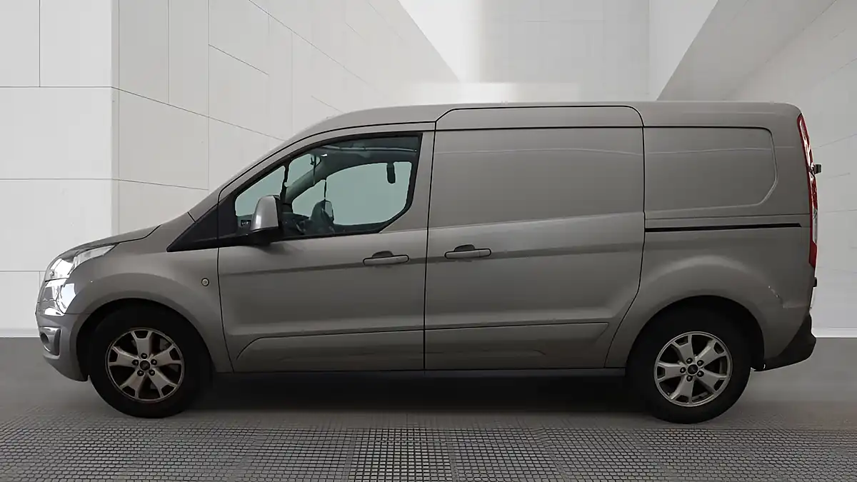 Used 2018 Ford Transit Connect Limited Silver - Interior and Exterior details 8