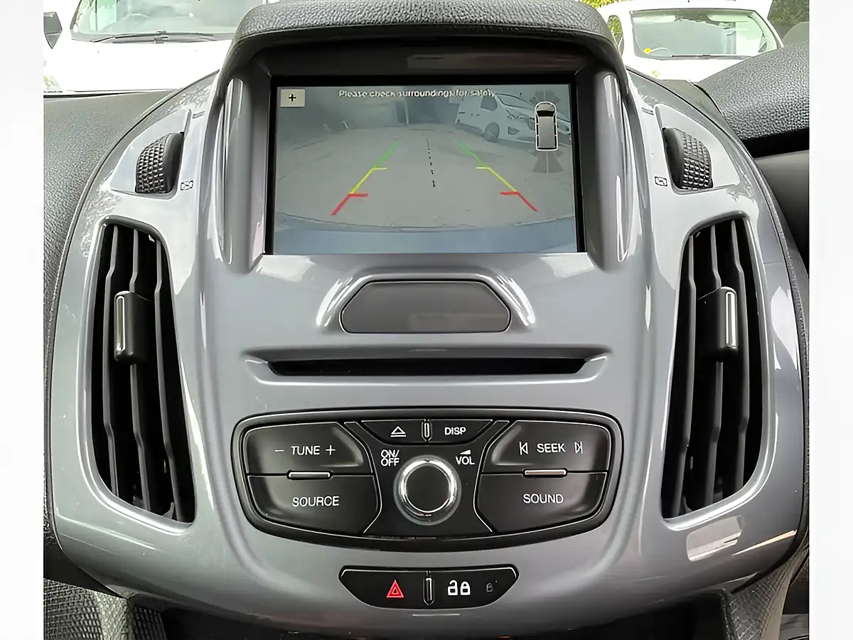 Used 2018 Ford Transit Connect Limited White - Interior and Exterior details 2