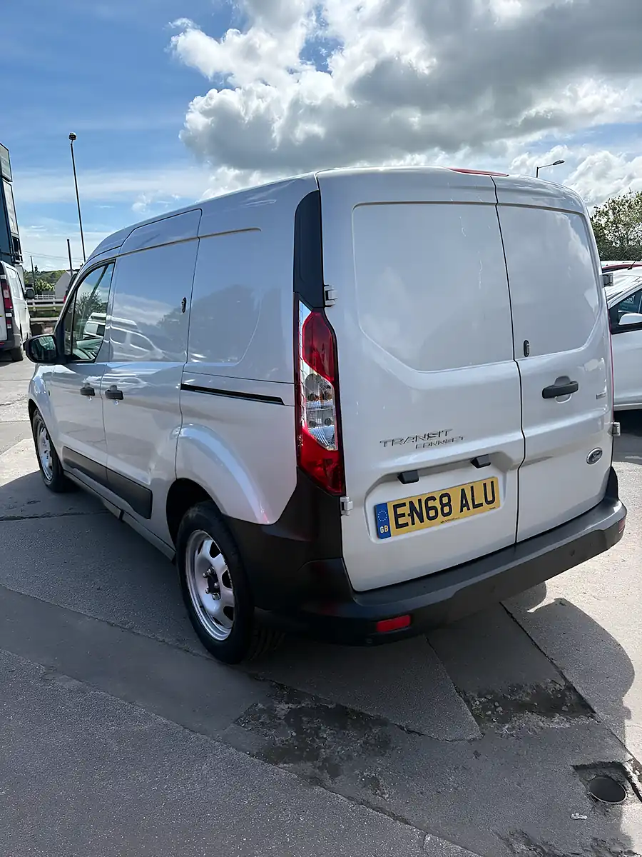Used 2018 Ford Transit Connect Panel Van L1 Silver - Interior and Exterior details 3
