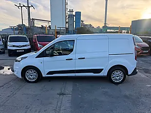 Used 2018 Ford Transit Connect Trend White - Interior and Exterior details 5
