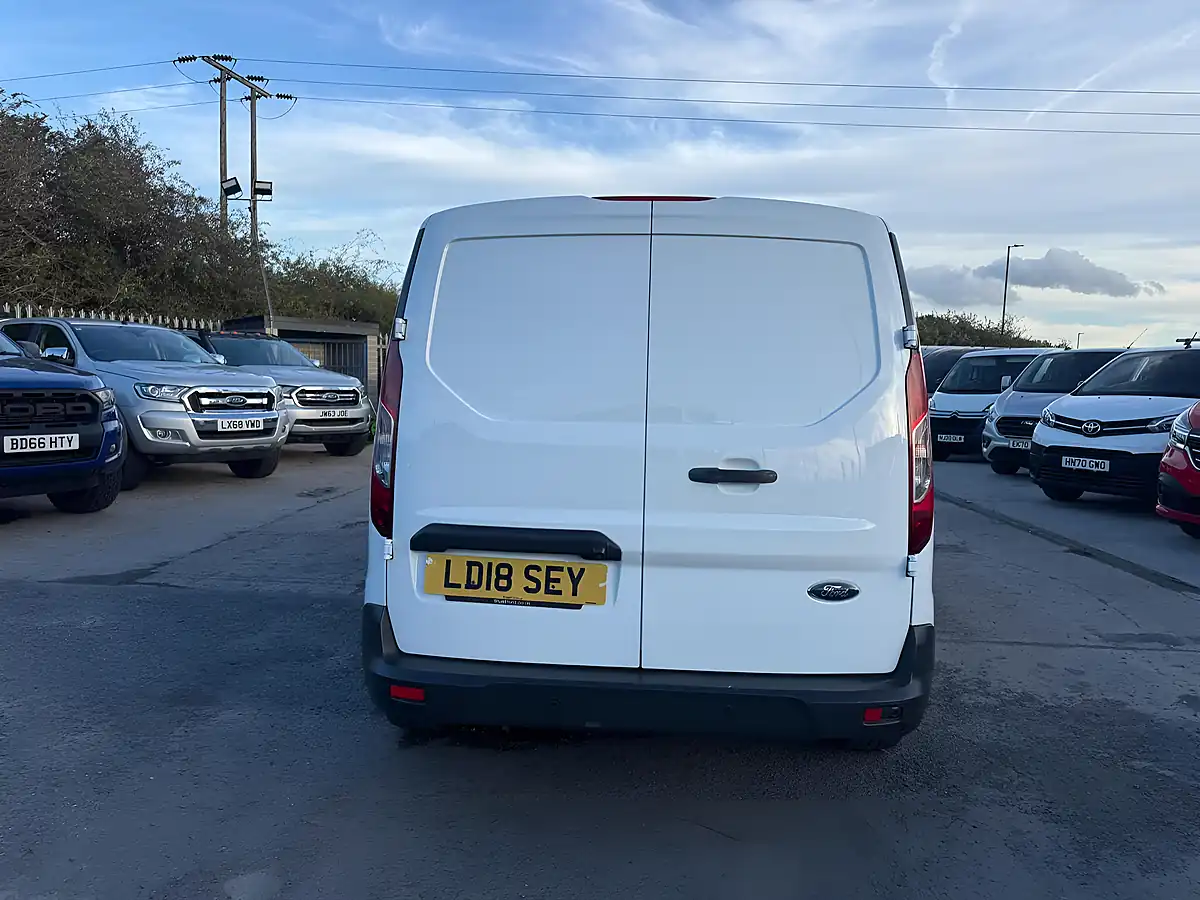 Used 2018 Ford Transit Connect Trend White - Interior and Exterior details 7