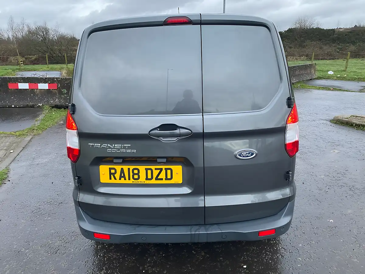 Used 2018 Ford Transit Courier Limited Grey - Interior and Exterior details 5