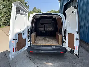 Used 2018 Ford Transit Courier Limited White - Interior and Exterior details 5
