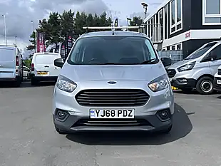 Used 2018 Ford Transit Courier Trend Silver - Interior and Exterior details 10