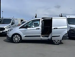Used 2018 Ford Transit Courier Trend Silver - Interior and Exterior details 13