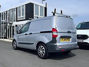 Used 2018 Ford Transit Courier Trend Silver - Interior and Exterior details 7