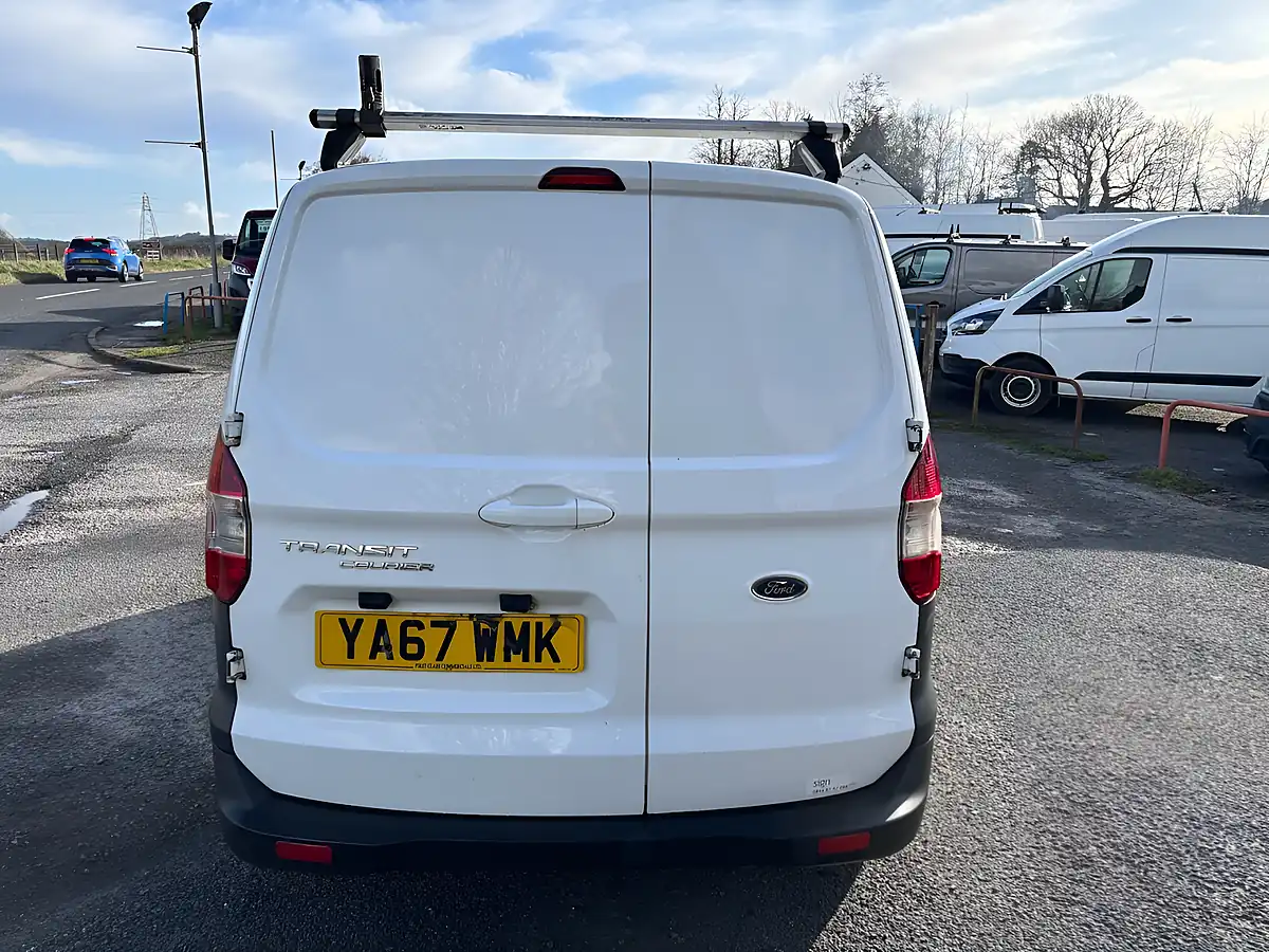 Used 2018 Ford Transit Courier Trend White - Interior and Exterior details 5