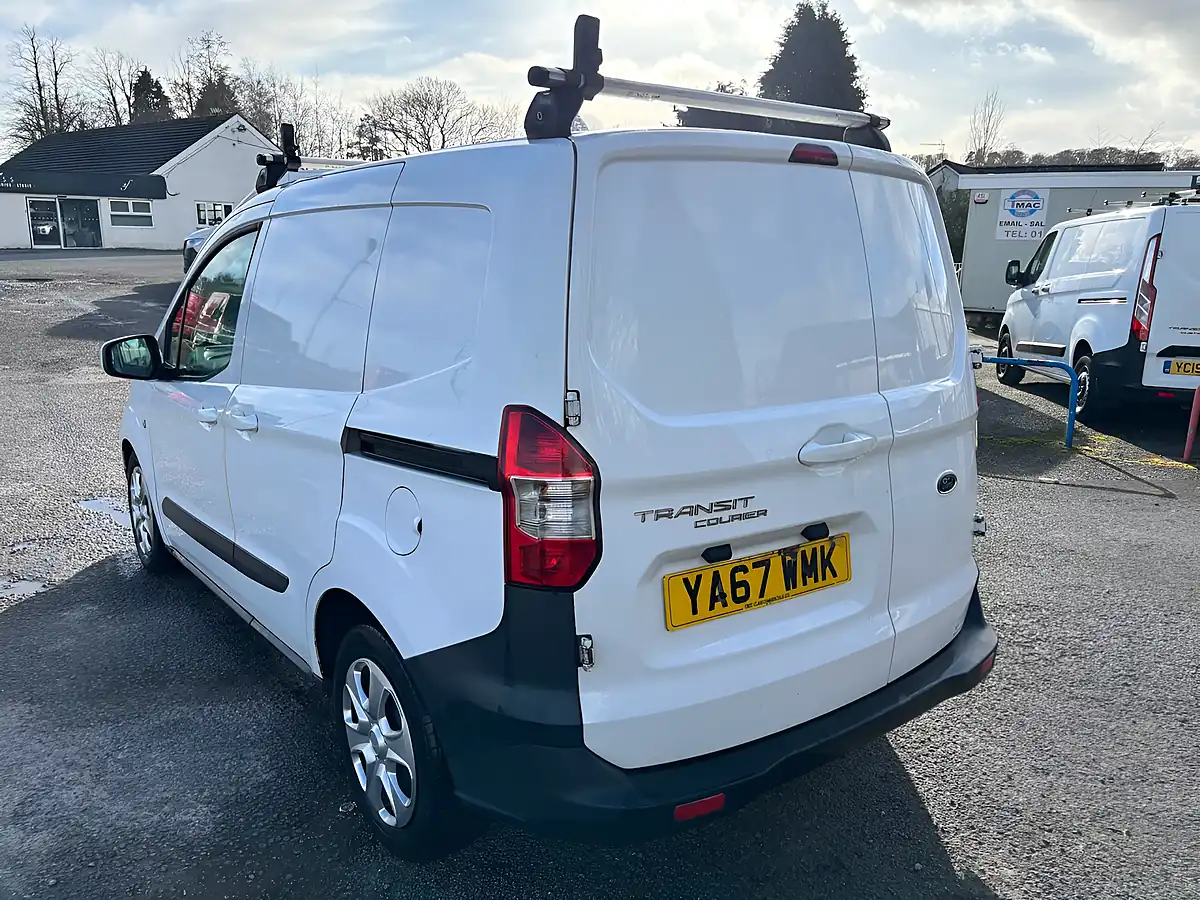 Used 2018 Ford Transit Courier Trend White - Interior and Exterior details 6