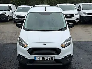 Used 2018 Ford Transit Courier Trend White - Interior and Exterior details 4