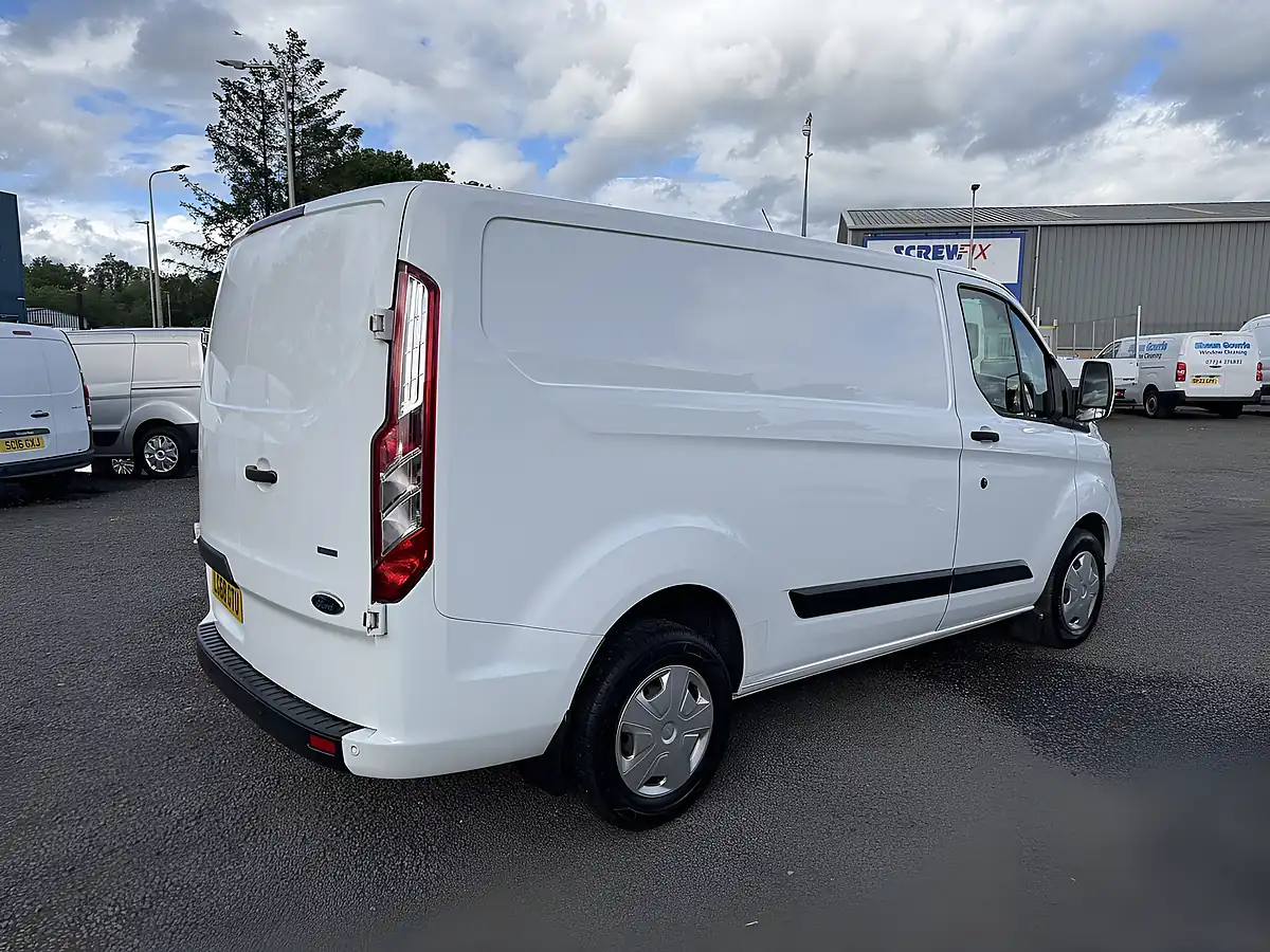 Used 2018 Ford Transit Custom 280 L1 H1 Trend White - Interior and Exterior details 6