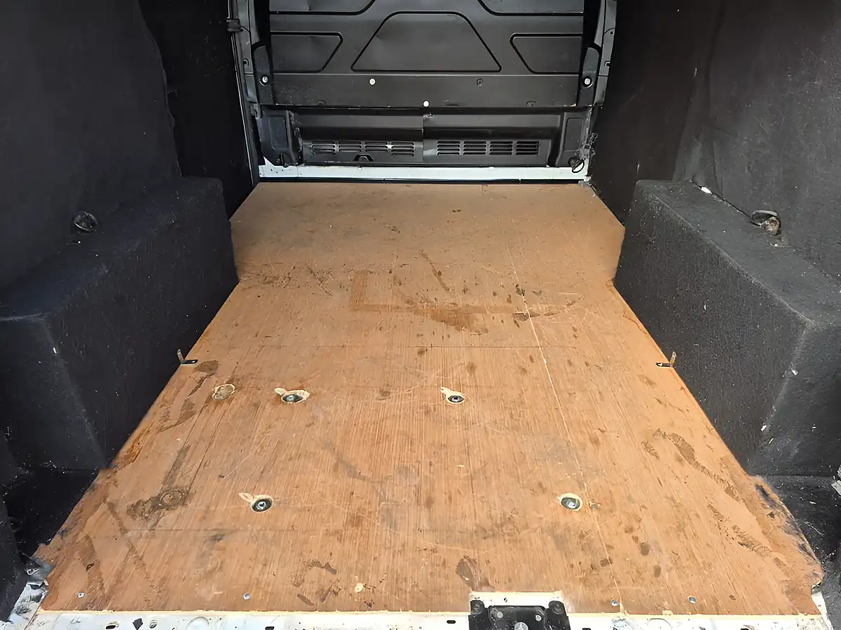 Used 2018 Ford Transit Custom 280 L1 H1 White - Interior and Exterior details 13