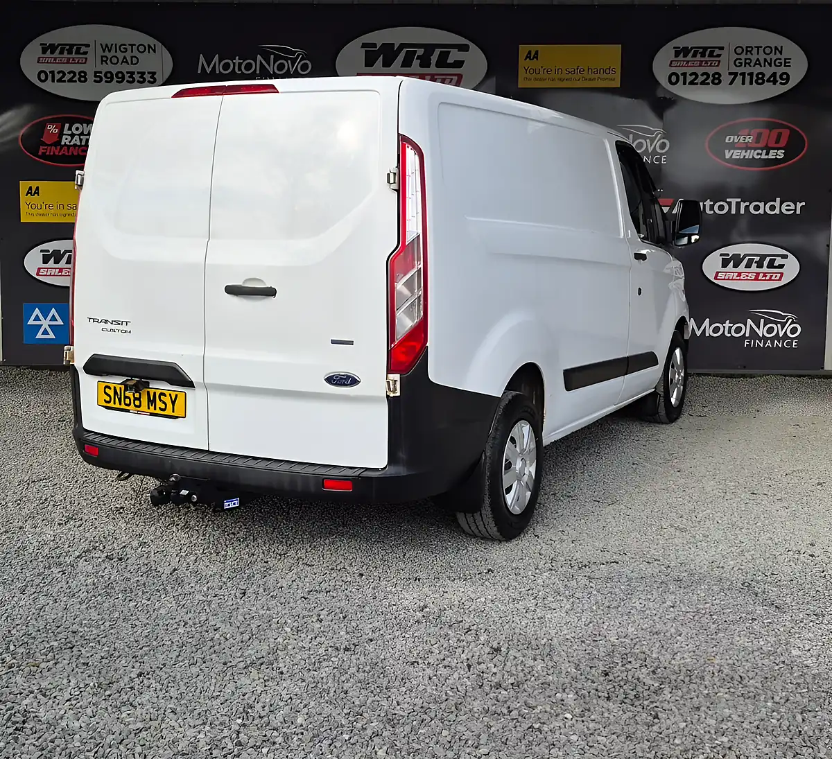 Used 2018 Ford Transit Custom 280 L1 H1 White - Interior and Exterior details 6
