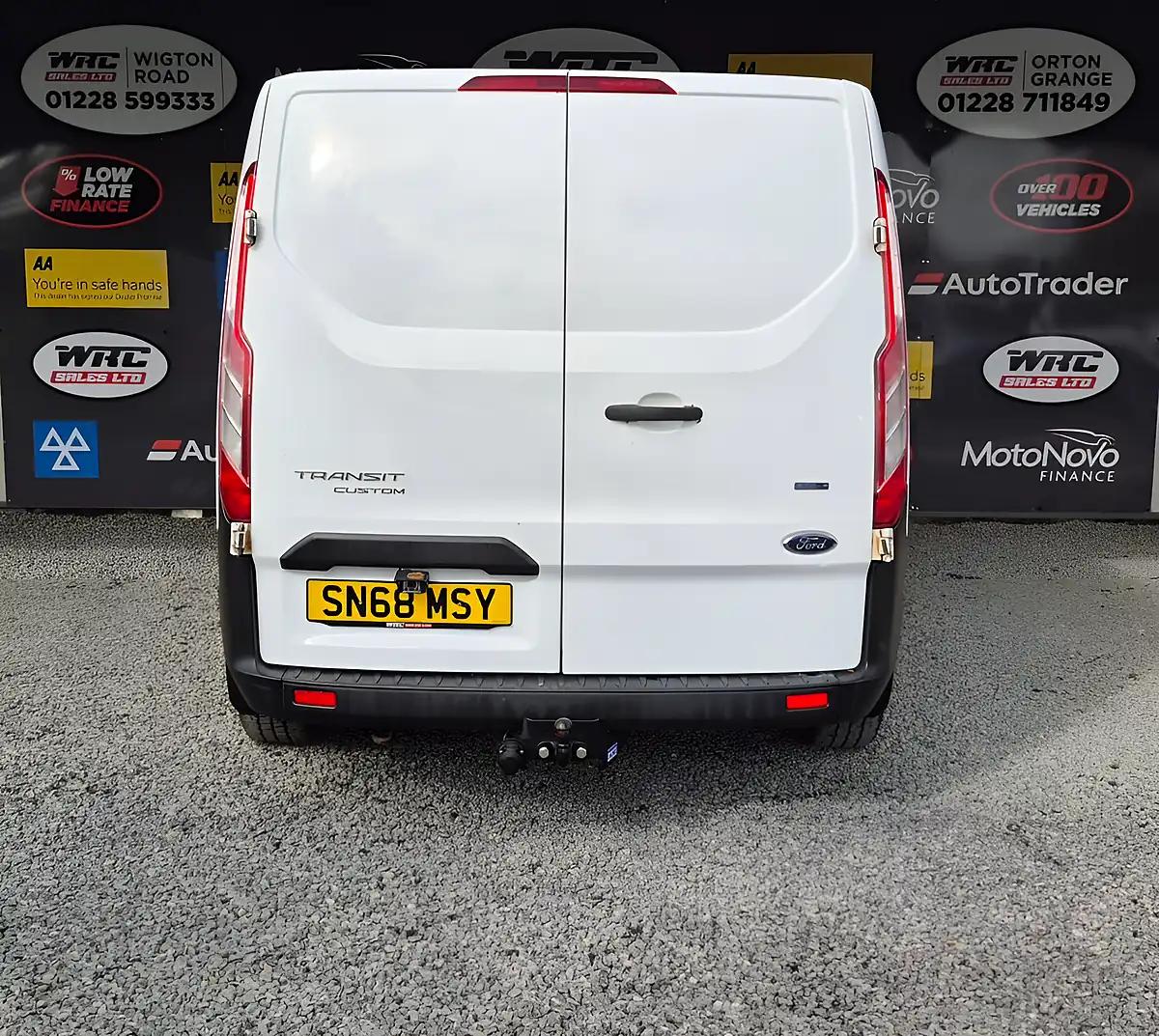 Used 2018 Ford Transit Custom 280 L1 H1 White - Interior and Exterior details 7