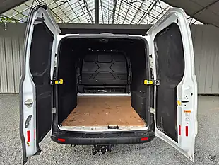 Used 2018 Ford Transit Custom 280 L1 H1 White - Interior and Exterior details 9