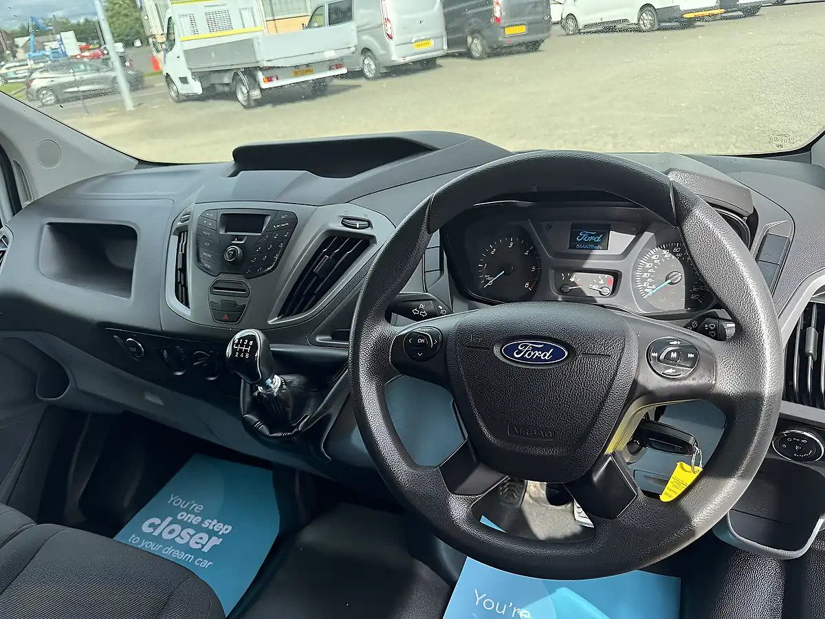 Used 2018 Ford Transit Custom 290 L1 H1 White - Interior and Exterior details 18
