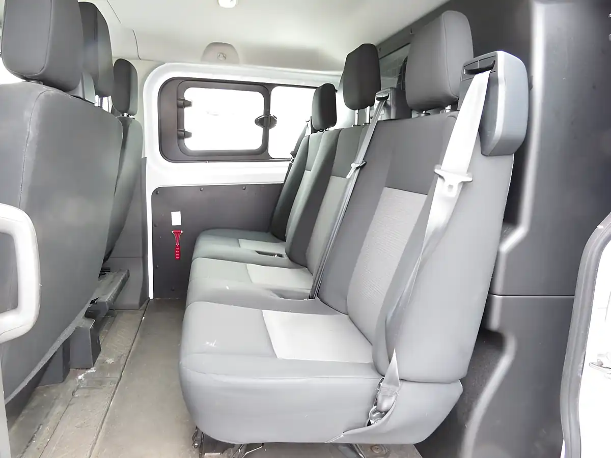 Used 2018 Ford Transit Custom 300 Double Cab 6 SEAT Crew Van L1 H1 White - Interior and Exterior details 6