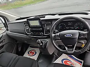 Used 2018 Ford Transit Custom 300 Limited White - Interior and Exterior details 10