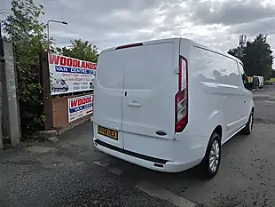 Used 2018 Ford Transit Custom 300 Limited White - Interior and Exterior details 5