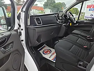 Used 2018 Ford Transit Custom 300 Limited White - Interior and Exterior details 8