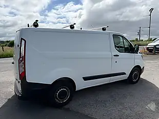 Used 2018 Ford Transit Custom 300 White - Interior and Exterior details 3