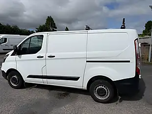 Used 2018 Ford Transit Custom 300 White - Interior and Exterior details 7