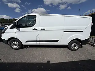 Used 2018 Ford Transit Custom 300 White - Interior and Exterior details 7
