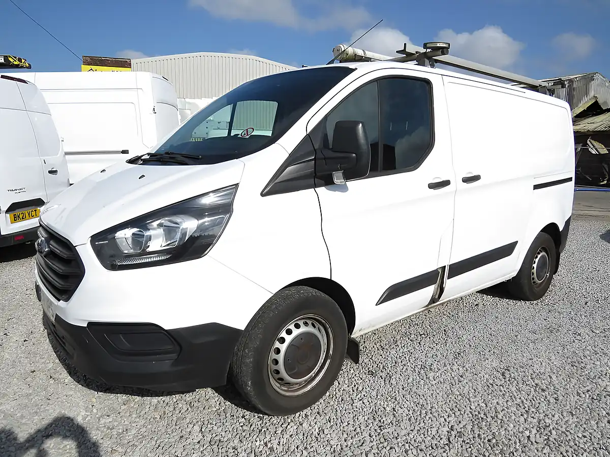 Used 2018 Ford Transit Custom 320 L1 H1 Panel Van White - Interior and Exterior details 4