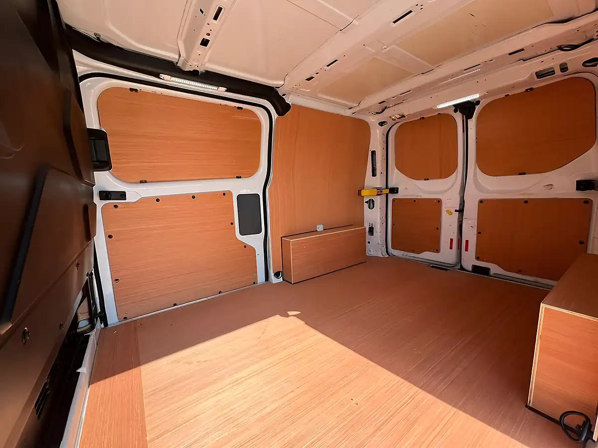 Used 2018 Ford Transit Custom 320 L1 H1 Twin Sliding Side Doors White - Interior and Exterior details 13