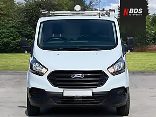 Used 2018 Ford Transit Custom 320 L1 H1 Twin Sliding Side Doors White - Interior and Exterior details 15