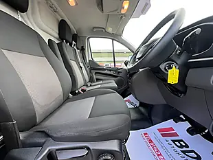 Used 2018 Ford Transit Custom 320 L1 H1 Twin Sliding Side Doors White - Interior and Exterior details 20
