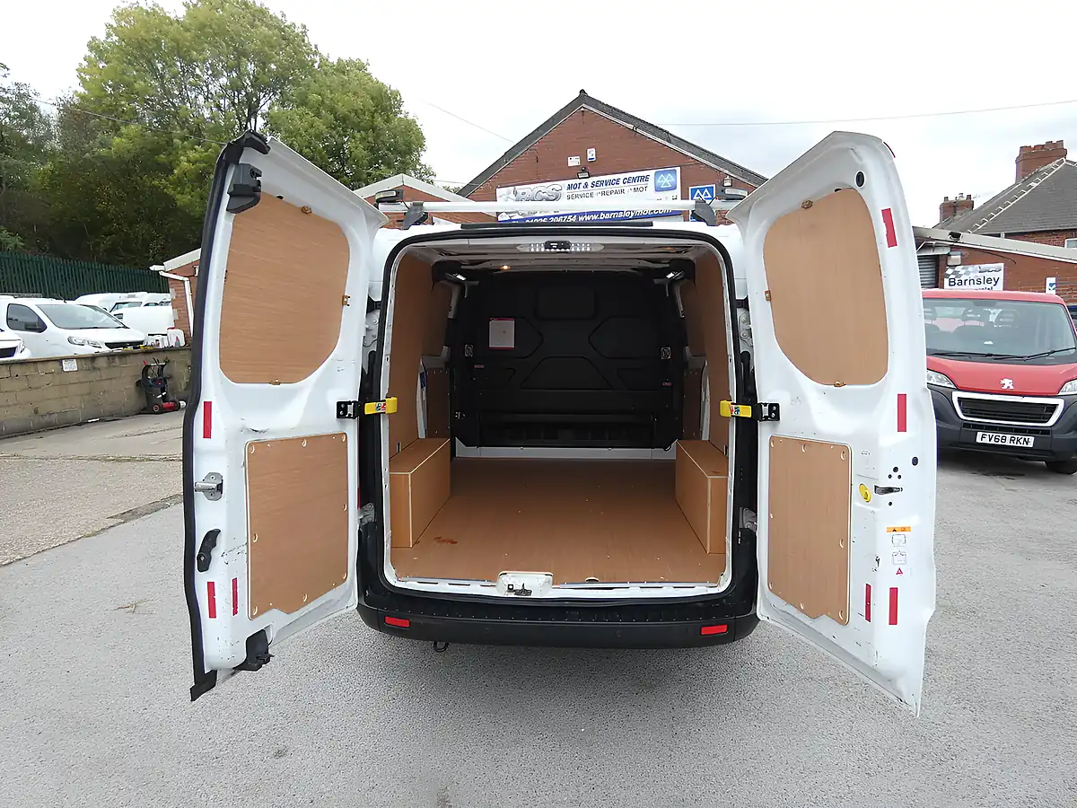Used 2018 Ford Transit Custom 320 L1H1 Swb White - Interior and Exterior details 11