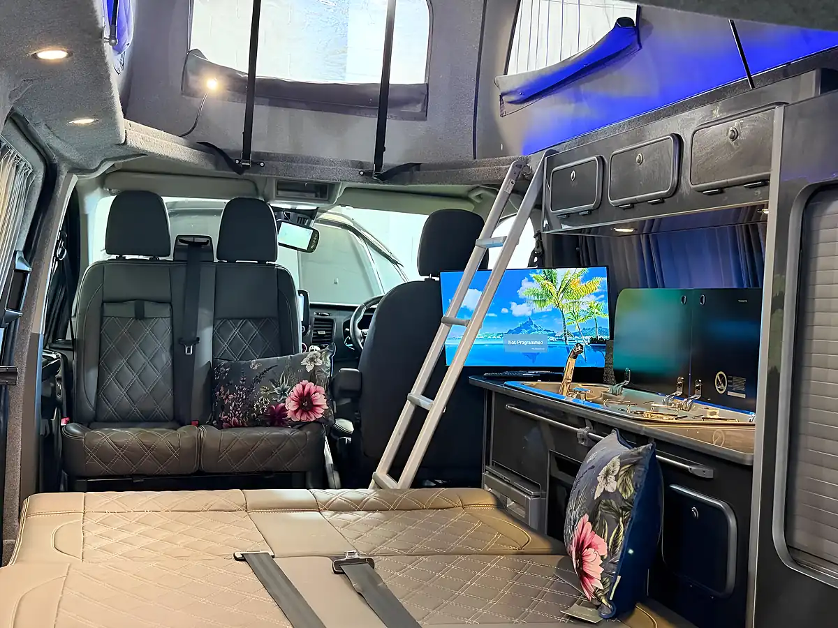 Used 2018 Ford Transit Custom Campervan Grey - Interior and Exterior details 7