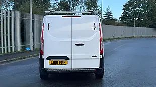 Used 2018 Ford Transit Custom L1 H1 Twin Door White - Interior and Exterior details 9