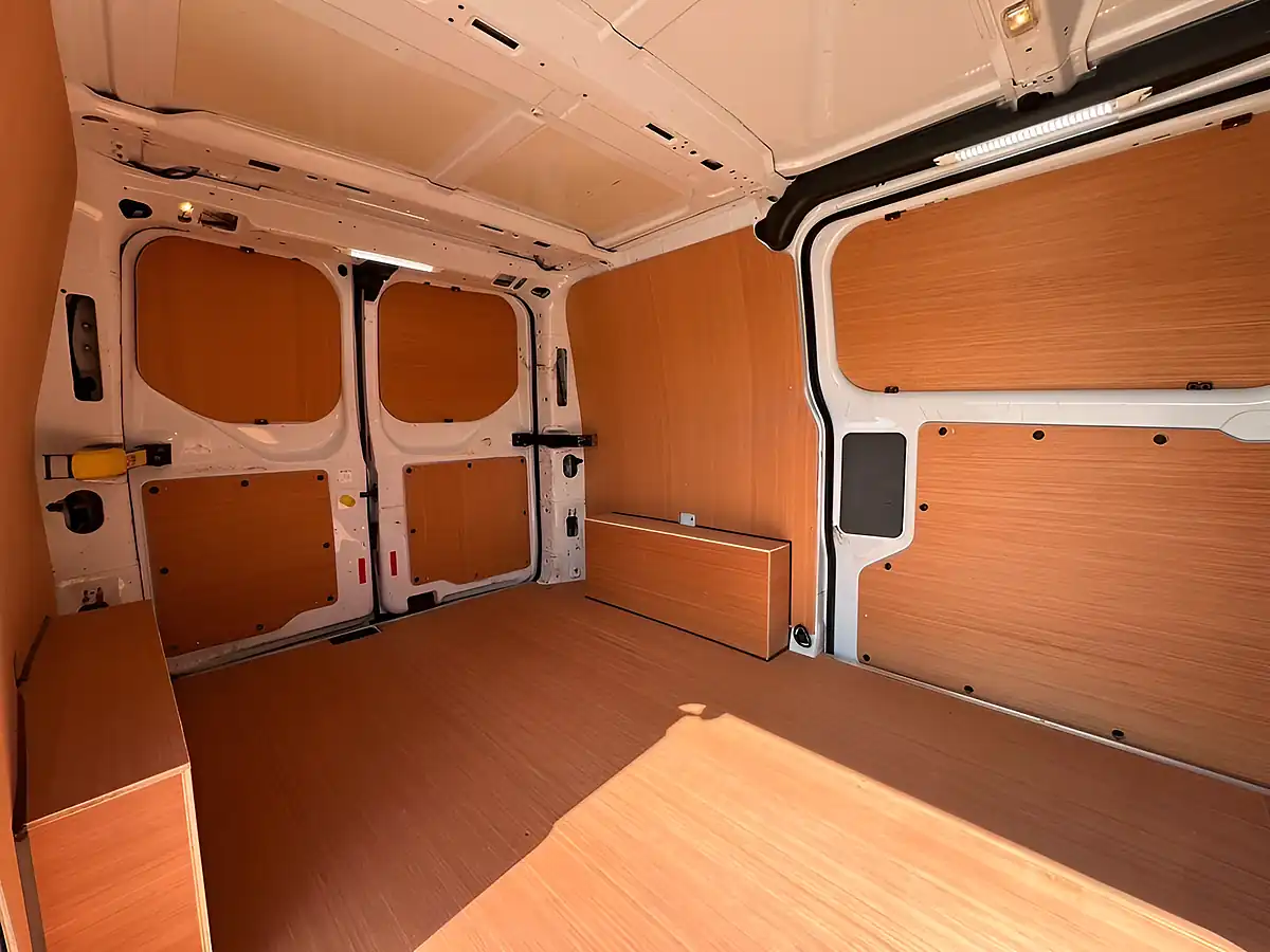 Used 2018 Ford Transit Custom L1 H1 Twin Sliding Side Door White - Interior and Exterior details 4