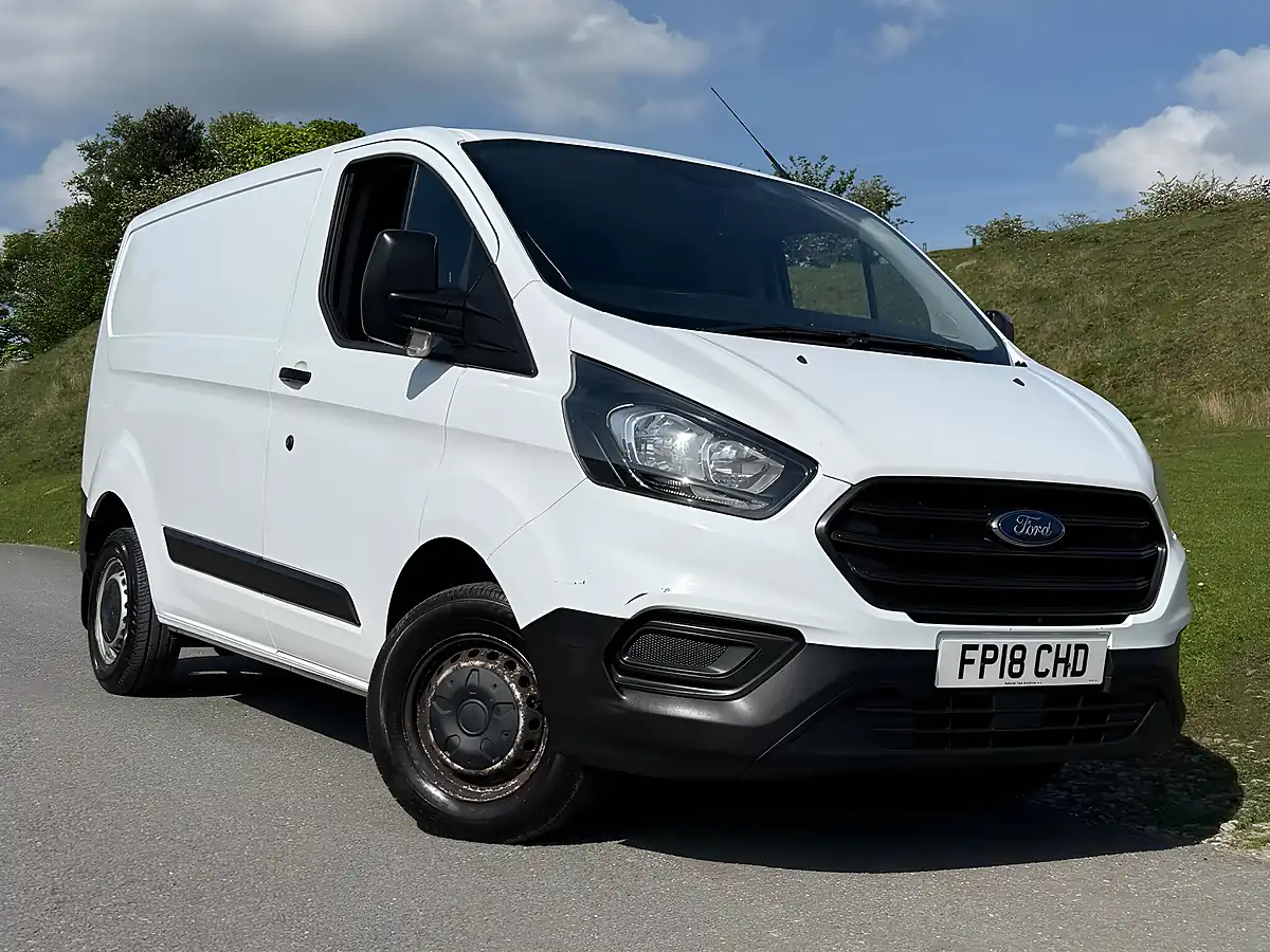 Used 2018 Ford Transit Custom L1 H1 White - Front View