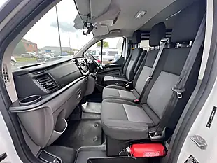 Used 2018 Ford Transit Custom L1H1 Frozen White - Interior and Exterior details 15