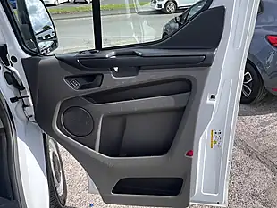 Used 2018 Ford Transit Custom L1H1 Frozen White - Interior and Exterior details 19