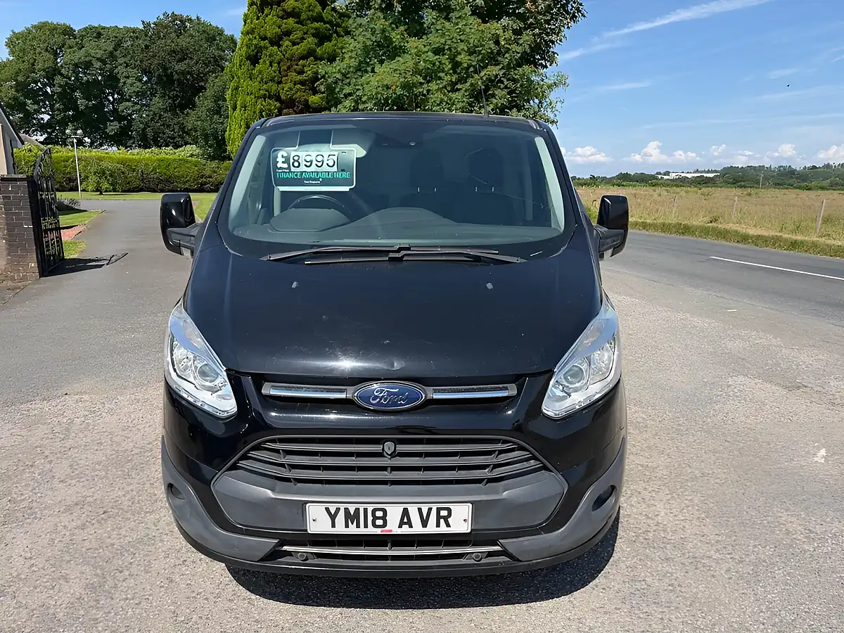 Used 2018 Ford Transit Custom Limited Black - Interior and Exterior details 10