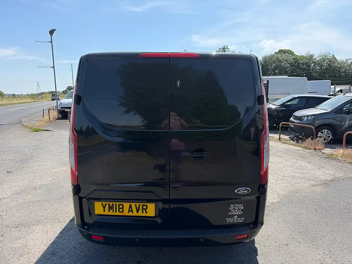Used 2018 Ford Transit Custom Limited Black - Interior and Exterior details 5