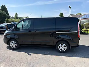 Used 2018 Ford Transit Custom Limited Black - Interior and Exterior details 7