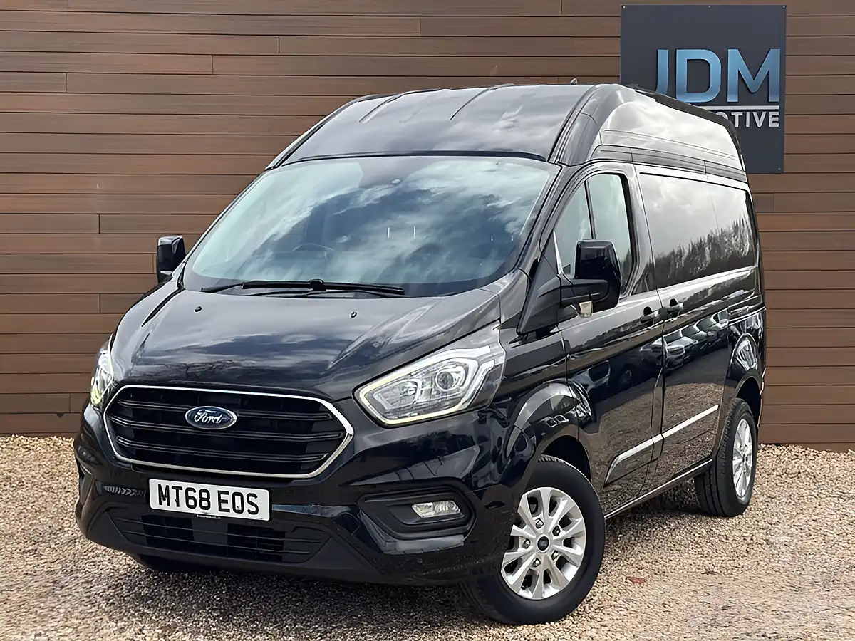 Used 2018 Ford Transit Custom Limited Black - Interior and Exterior details 11