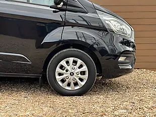 Used 2018 Ford Transit Custom Limited Black - Interior and Exterior details 12
