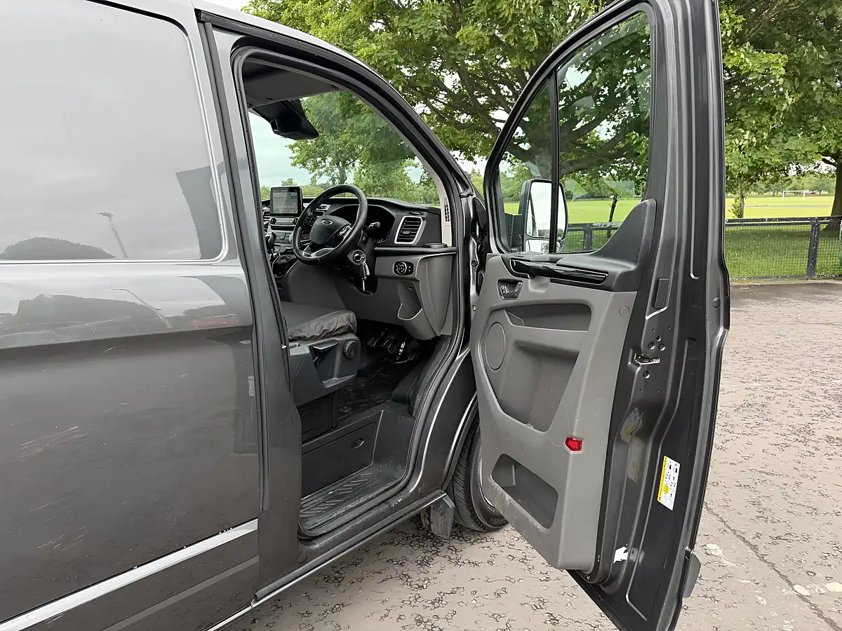 Used 2018 Ford Transit Custom Limited Grey - Interior and Exterior details 13