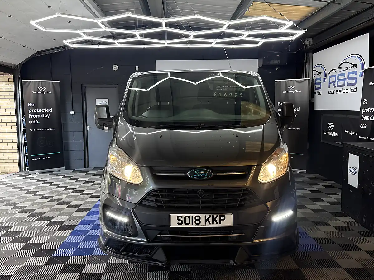 Used 2018 Ford Transit Custom Limited Grey - Interior and Exterior details 2