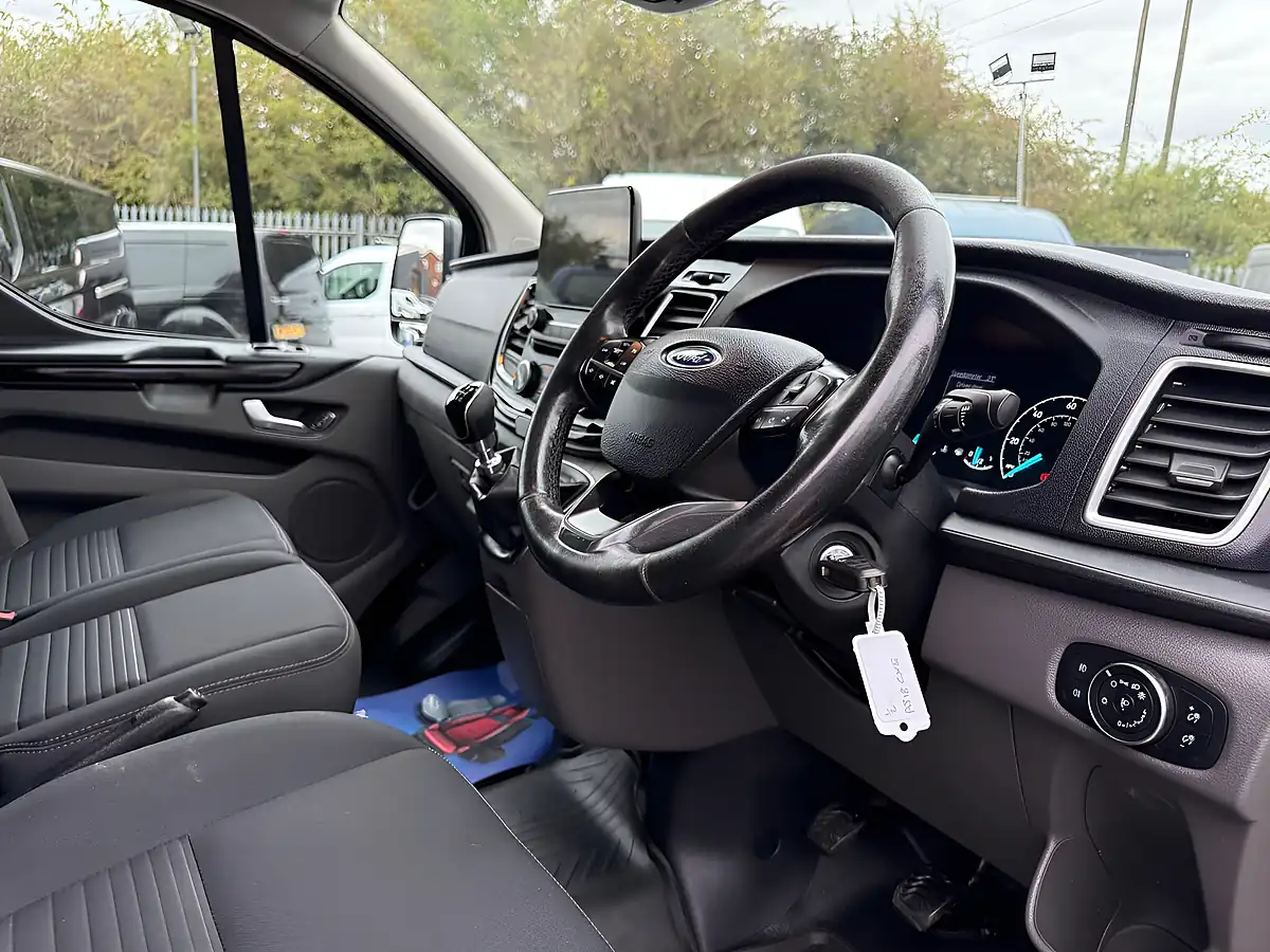 Used 2018 Ford Transit Custom Limited L2 H2 Grey - Interior and Exterior details 13