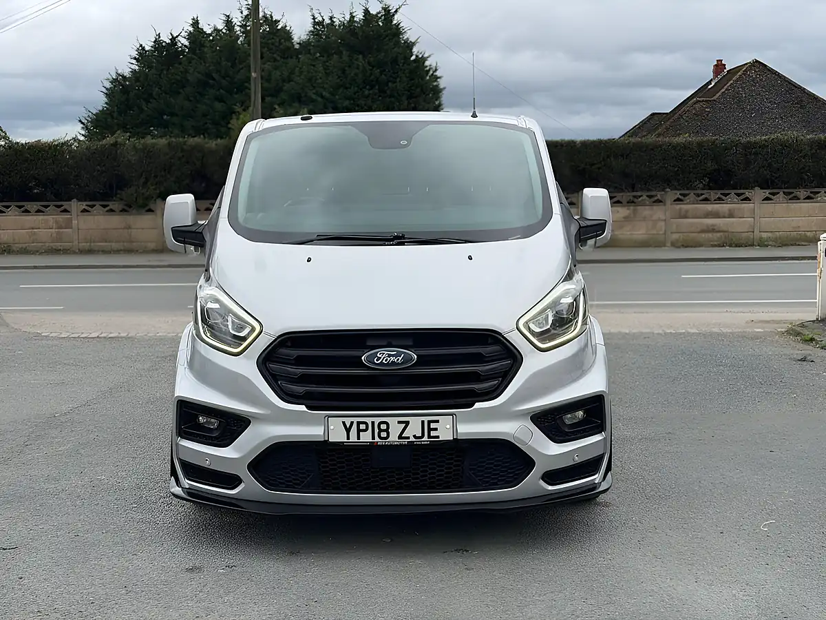 Used 2018 Ford Transit Custom Limited Msrt Silver - Interior and Exterior details 13