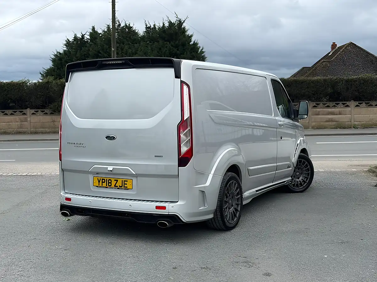 Used 2018 Ford Transit Custom Limited Msrt Silver - Interior and Exterior details 3